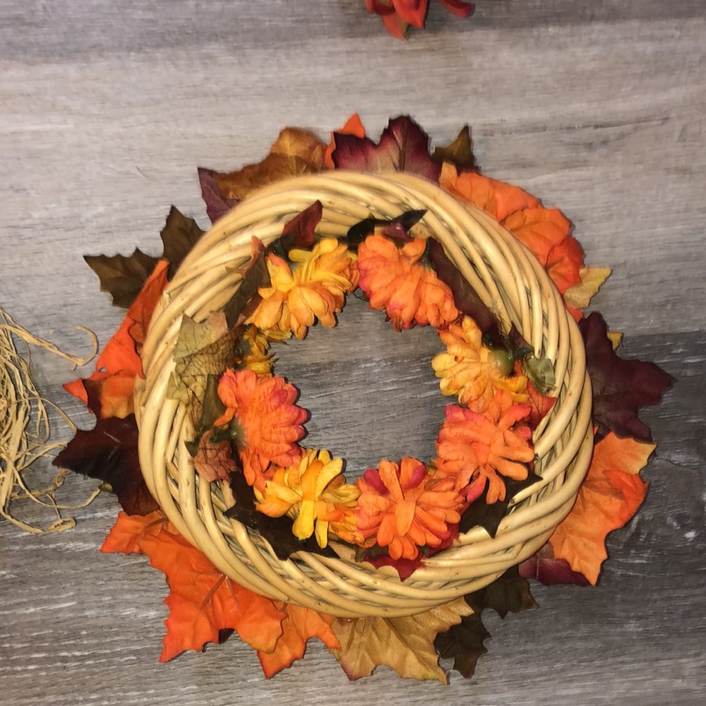 Fall‎ Decorations🍁🍂🍃 - Picture 5 of 12